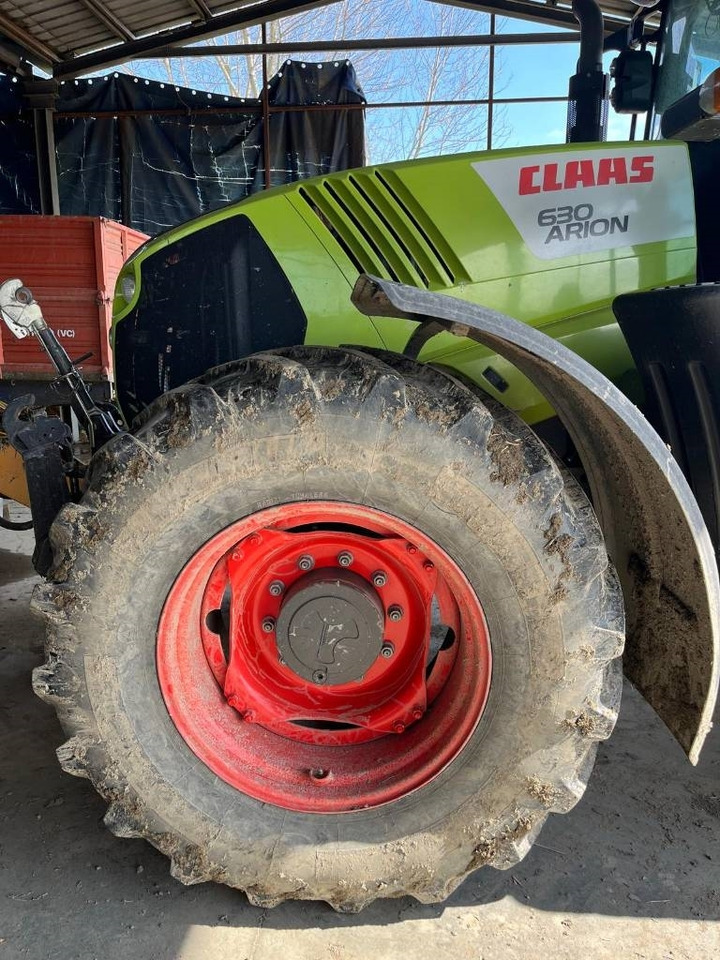 Claas Arion 630 - Farm tractor: picture 5 Claas Arion 630 - Farm tractor: picture 5