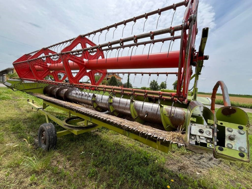 Claas C 540 - Grain header: picture 2 Claas C 540 - Grain header: picture 2