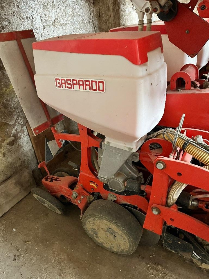 Gaspardo Renata - Precision sowing machine: picture 1 Gaspardo Renata - Precision sowing machine: picture 1