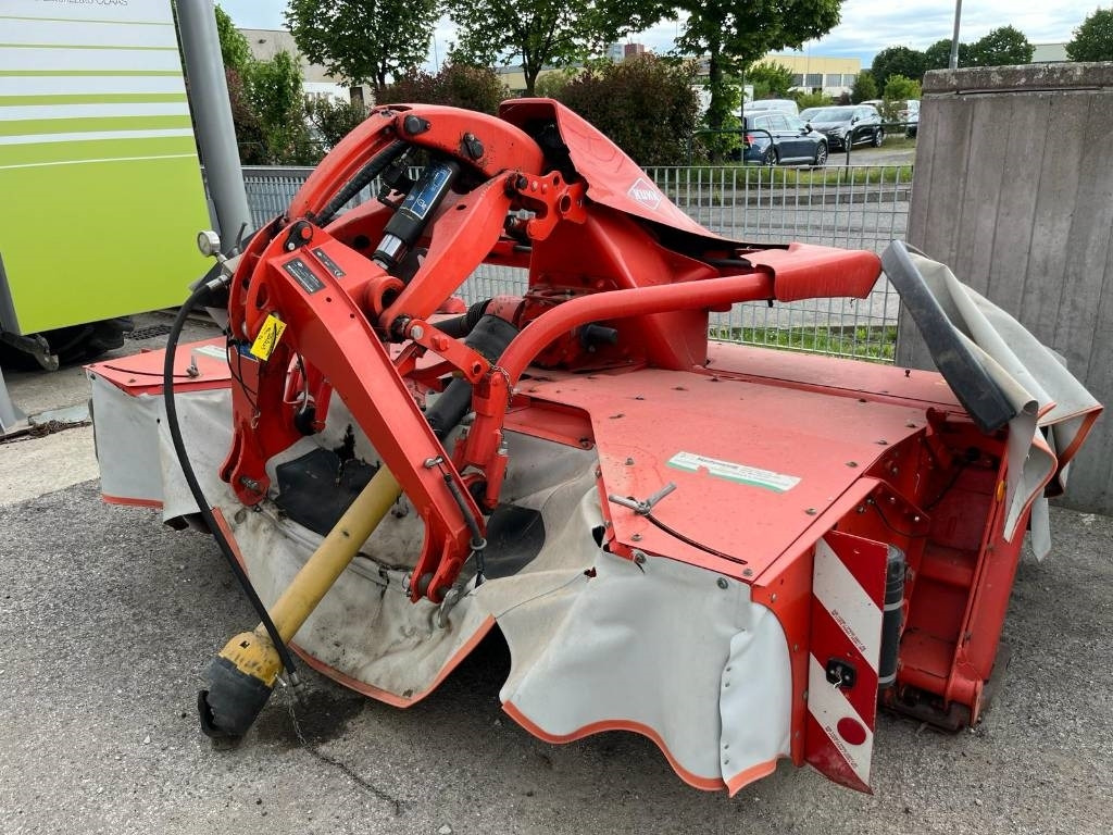 Mower Kuhn 3125: picture 8