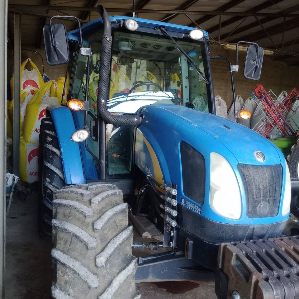 New Holland T 5050 - Farm tractor: picture 3 New Holland T 5050 - Farm tractor: picture 3