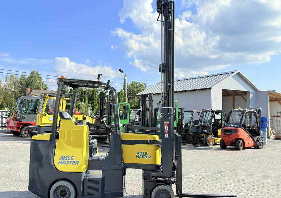 Aisle Master AISLE MASTER 20SHE / ARTICULATED FORKLIFT / TRIPLEX 8500 MM / ELECTRIC / FULL FREE LIFT / SIDE SHIFT / NEW TYRES / ONLY 1176 HOURS / EXCELLENT CONDITION Wide range of multi-directional an - Reach truck: picture 4 Aisle Master AISLE MASTER 20SHE / ARTICULATED FORKLIFT / TRIPLEX 8500 MM / ELECTRIC / FULL FREE LIFT / SIDE SHIFT / NEW TYRES / ONLY 1176 HOURS / EXCELLENT CONDITION Wide range of multi-directional an - Reach truck: picture 4