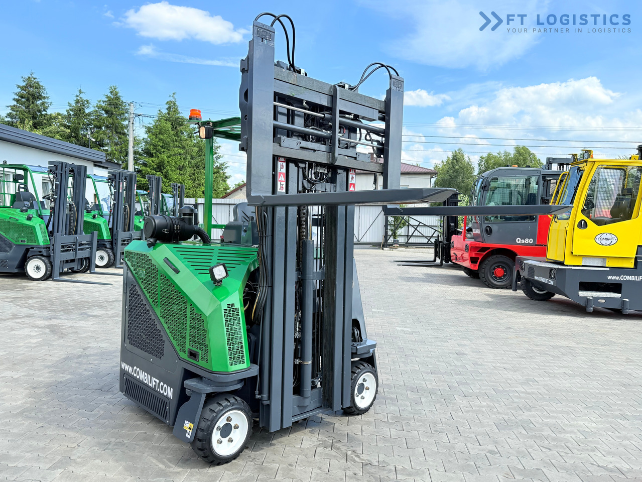 New 4-way reach truck COMBILIFT CB2500 / DIESEL / EXTENDABLE FORKS / TRIPLEX / 5500MM / FREE LIFT / SIDE SHIFT / FORK POSITIONER / LIKE NEW: picture 28