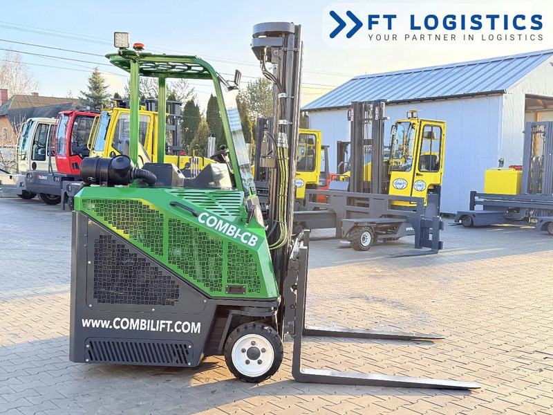 Combilift C2500CB | DIESEL | TRIPLEX 5500MM | FORK POSITIONER | SIDE SHIFT | FREE LIFT | PERFECT CONDITION | A wide range of four-way and - 4-way reach truck: picture 4 Combilift C2500CB | DIESEL | TRIPLEX 5500MM | FORK POSITIONER | SIDE SHIFT | FREE LIFT | PERFECT CONDITION | A wide range of four-way and - 4-way reach truck: picture 4