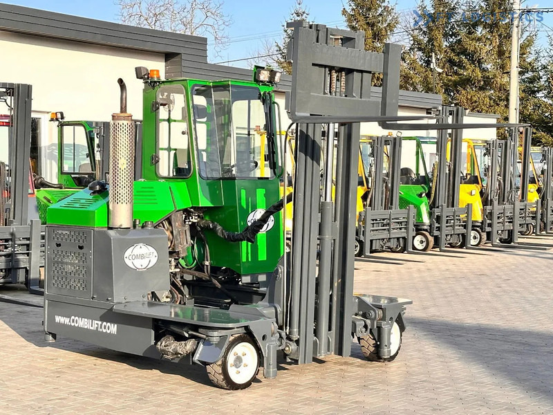 4-way reach truck Combilift C3000 / DUPLEX / 4100MM / LPG / FREE LIFT / Like New C3000 / DUPLEX / 4100MM / LPG / FREE LIFT / Like New: picture 20 4-way reach truck Combilift C3000 / DUPLEX / 4100MM / LPG / FREE LIFT / Like New C3000 / DUPLEX / 4100MM / LPG / FREE LIFT / Like New: picture 20