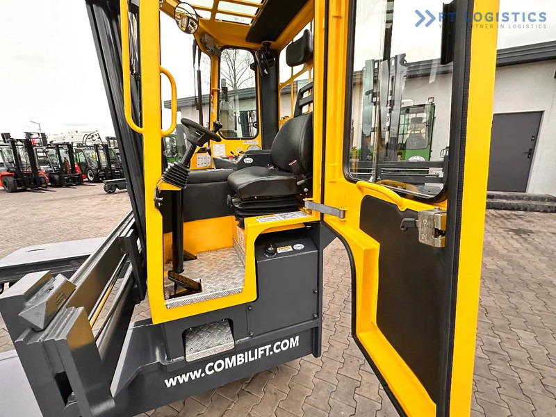 4-way reach truck Combilift C4500 / DUPLEX / 4050MM / DIESEL / WIDE POSITIONER / FREE LIFT C4500 / DUPLEX / 4050MM / DIESEL / WIDE POSITIONER / FREE LIFT: picture 15 4-way reach truck Combilift C4500 / DUPLEX / 4050MM / DIESEL / WIDE POSITIONER / FREE LIFT C4500 / DUPLEX / 4050MM / DIESEL / WIDE POSITIONER / FREE LIFT: picture 15