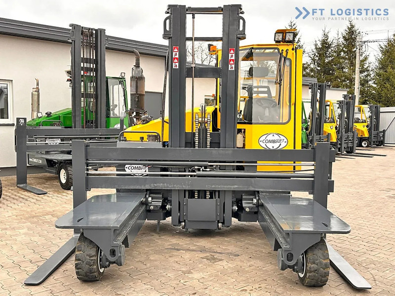 4-way reach truck Combilift C4500 / DUPLEX / 4050MM / DIESEL / WIDE POSITIONER / FREE LIFT C4500 / DUPLEX / 4050MM / DIESEL / WIDE POSITIONER / FREE LIFT: picture 6 4-way reach truck Combilift C4500 / DUPLEX / 4050MM / DIESEL / WIDE POSITIONER / FREE LIFT C4500 / DUPLEX / 4050MM / DIESEL / WIDE POSITIONER / FREE LIFT: picture 6