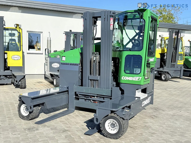 Combilift Combilift FOUR-WAY MULTIDIRECTIONAL FORKLIFT C4500 / DIESEL / TRIPLEX 4900MM / ONLY 4854 HOURS / FORK POSITIONER / FULL CABIN – - 4-way reach truck: picture 5 Combilift Combilift FOUR-WAY MULTIDIRECTIONAL FORKLIFT C4500 / DIESEL / TRIPLEX 4900MM / ONLY 4854 HOURS / FORK POSITIONER / FULL CABIN – - 4-way reach truck: picture 5