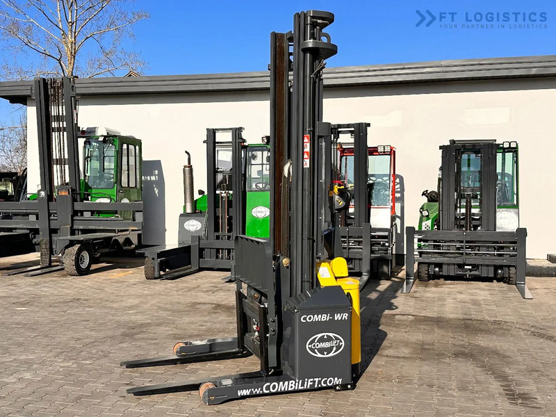 Combilift WR-4 / DUPLEX / 4.5M / 2017 / ONLY 30 MTH / LIKE NEW / 1500KG - Stacker: picture 3 Combilift WR-4 / DUPLEX / 4.5M / 2017 / ONLY 30 MTH / LIKE NEW / 1500KG - Stacker: picture 3