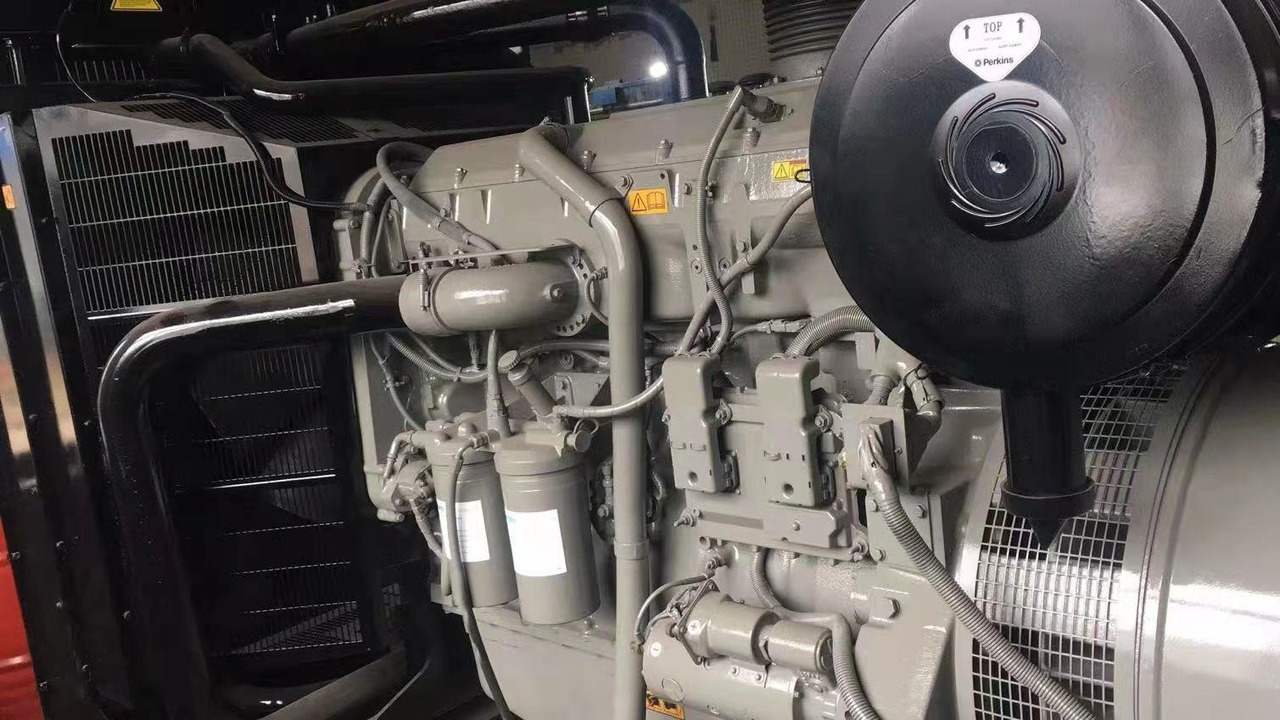 CATERPILLAR C18 - Engine for Excavator: picture 1 CATERPILLAR C18 - Engine for Excavator: picture 1