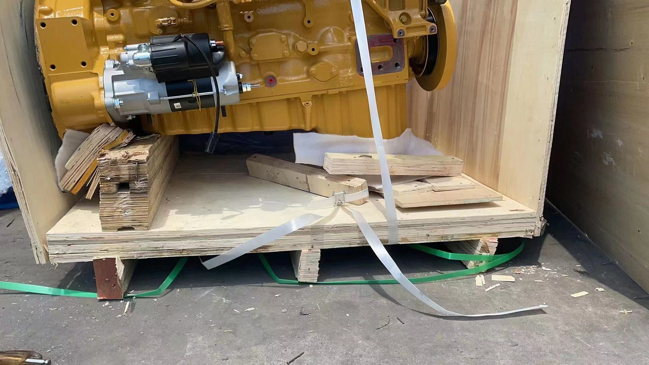 New Engine for Loader CATERPILLAR C7.1: picture 7
