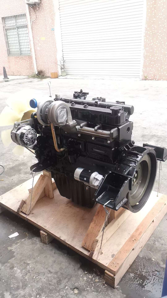 DOOSAN DB58DIS - Engine for Excavator: picture 2 DOOSAN DB58DIS - Engine for Excavator: picture 2