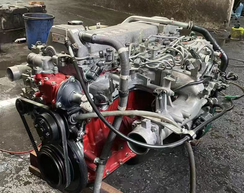 HINO J08E - Engine for Excavator: picture 3 HINO J08E - Engine for Excavator: picture 3