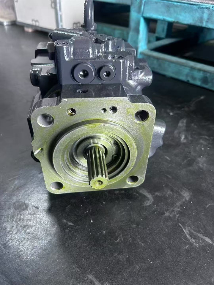 KOMATSU 708-1S-00251 - Hydraulic pump for Loader: picture 2 KOMATSU 708-1S-00251 - Hydraulic pump for Loader: picture 2