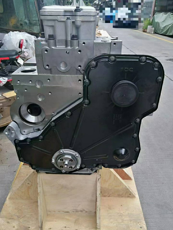 KOMATSU KOMATSU 6D114 CUMMINS QSC8.3 - Cylinder block for Excavator: picture 3 KOMATSU KOMATSU 6D114 CUMMINS QSC8.3 - Cylinder block for Excavator: picture 3