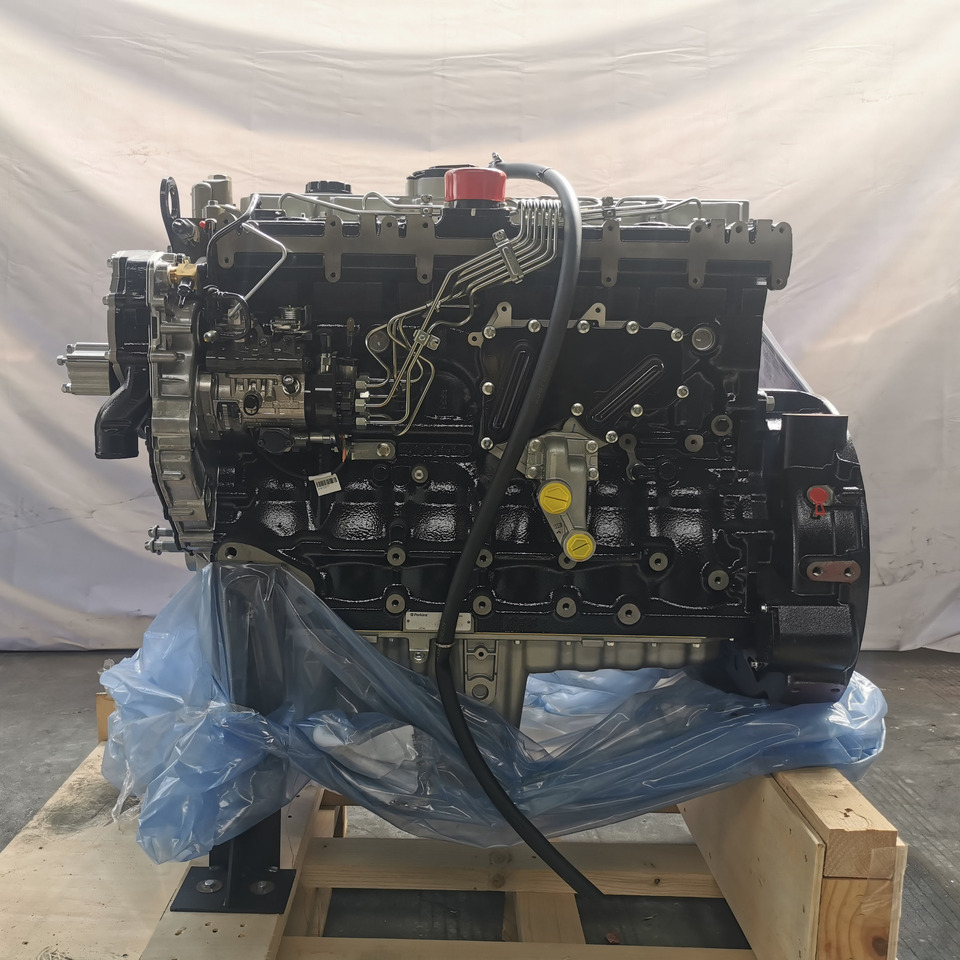 PERKINS 1106D-70TA - Engine for Excavator: picture 2 PERKINS 1106D-70TA - Engine for Excavator: picture 2