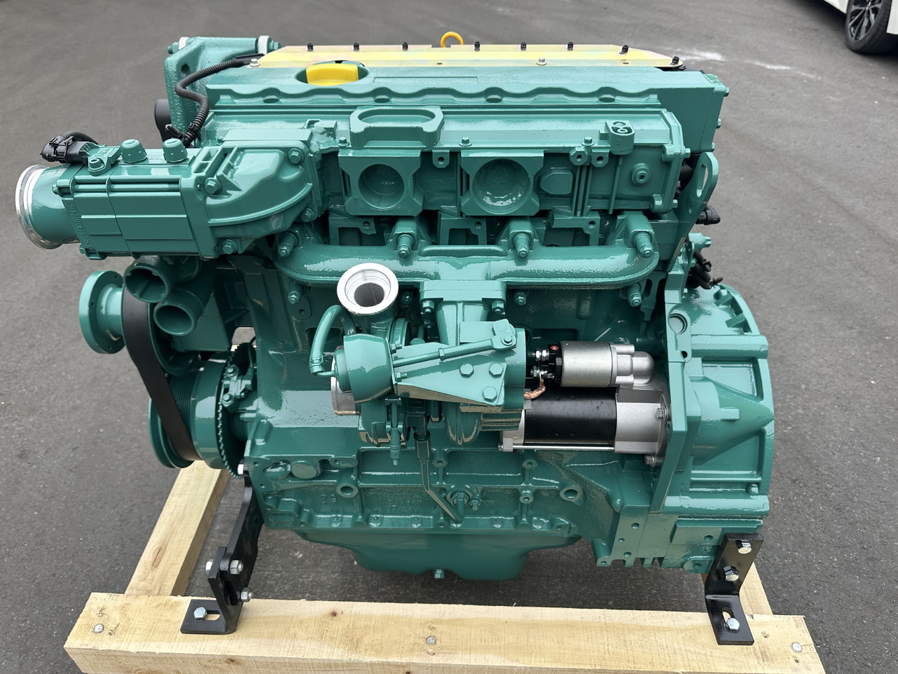 VOLVO D5E - Engine for Excavator: picture 3 VOLVO D5E - Engine for Excavator: picture 3