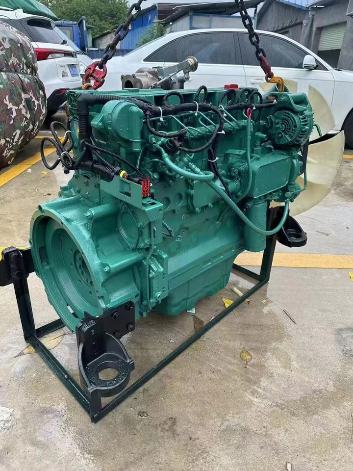 VOLVO D6E - Engine for Excavator: picture 2 VOLVO D6E - Engine for Excavator: picture 2