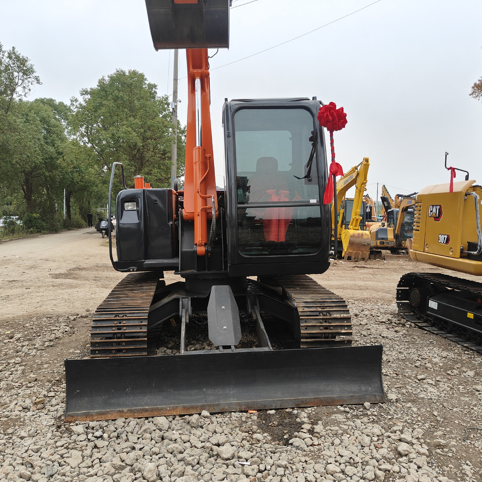 CRAWLER EXCAVATOR Used Hitachi ZX70 Excavator for Sale - Low Hours - Construction machinery: picture 3 CRAWLER EXCAVATOR Used Hitachi ZX70 Excavator for Sale - Low Hours - Construction machinery: picture 3