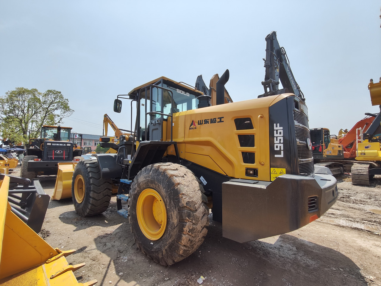 WHEEL LOADER USED Loaders SDLG LG956F WHEEL LOADER in China Machines for Sale - Construction machinery: picture 5 WHEEL LOADER USED Loaders SDLG LG956F WHEEL LOADER in China Machines for Sale - Construction machinery: picture 5