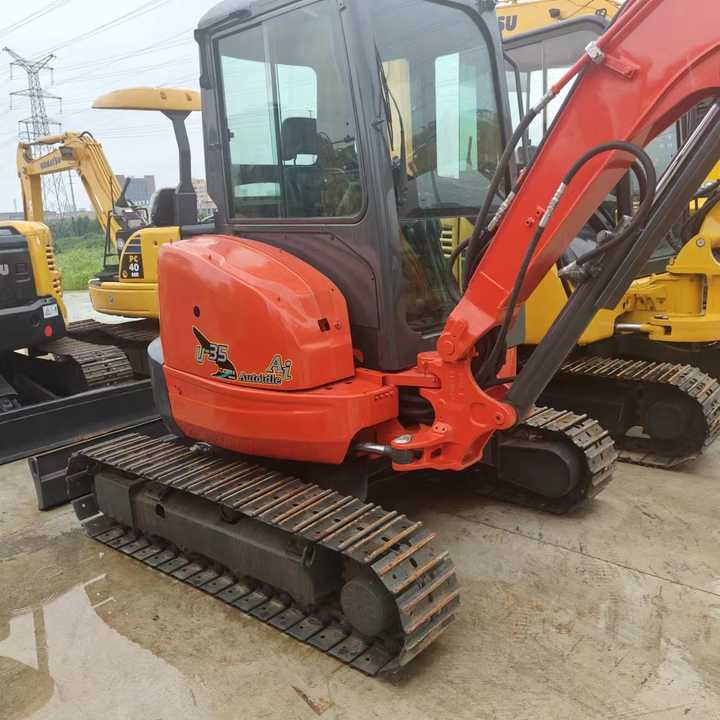 Excavator Excellent Performance Original Kubota U35 Mini 3tons Excavator in Stock   Kubota U25 35 55 Mini Excavator  with Pusher on Sale: picture 1
