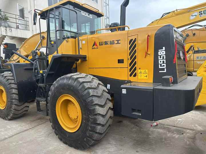SDLG Wheel Loader 985L Second -hand Wheel Loader Electric Valve Water Pump Engine diesel Pump Valve in China - Excavator: picture 5 SDLG Wheel Loader 985L Second -hand Wheel Loader Electric Valve Water Pump Engine diesel Pump Valve in China - Excavator: picture 5