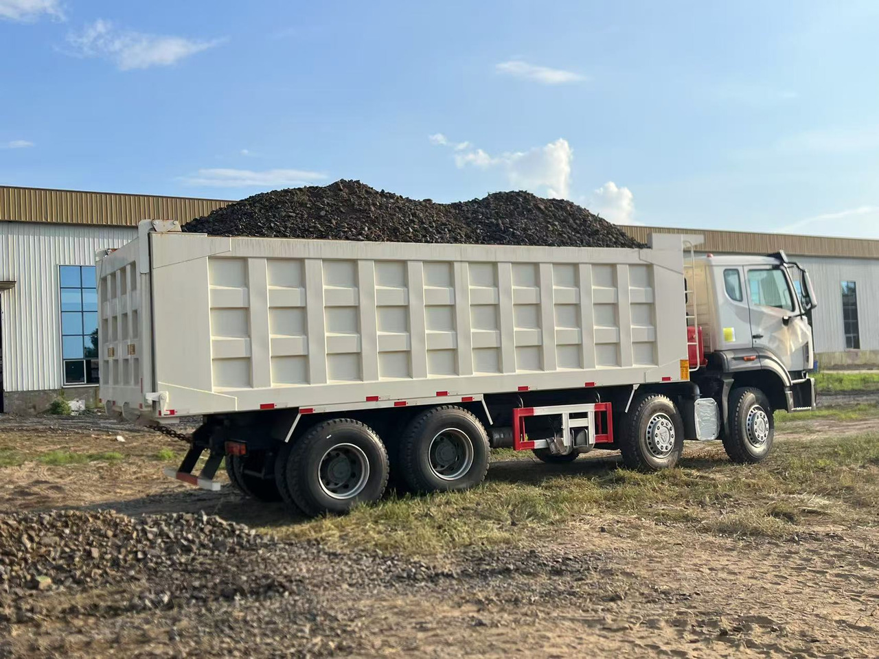 HOWO Used Dump Truck8*4 6*4 - Truck: picture 5 HOWO Used Dump Truck8*4 6*4 - Truck: picture 5