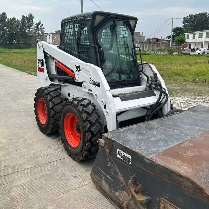 USED BOBCAT S160 Skid-steer Loader Bobcat S160 Carry Sweeper with Very Good Performance Is for Sale at a Low Price. - Skid steer loader: picture 1 USED BOBCAT S160 Skid-steer Loader Bobcat S160 Carry Sweeper with Very Good Performance Is for Sale at a Low Price. - Skid steer loader: picture 1