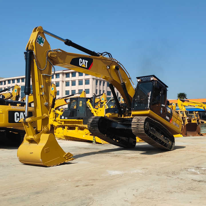 Used 30tons Large Caterpillar Excavator 330D2L for Sale Used Excavator in Fine Condition and Low Price Hot Sale - Excavator: picture 1 Used 30tons Large Caterpillar Excavator 330D2L for Sale Used Excavator in Fine Condition and Low Price Hot Sale - Excavator: picture 1