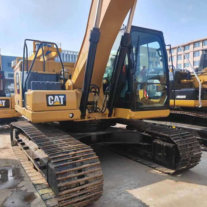 Used CAT 320GC Hydraulic Excavator Caterpillar Multi-Function Used Excavator with Hammer for Construction Project - Excavator: picture 3 Used CAT 320GC Hydraulic Excavator Caterpillar Multi-Function Used Excavator with Hammer for Construction Project - Excavator: picture 3