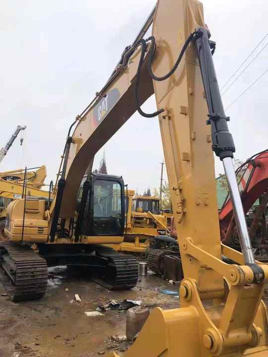 Excavator Used Cat320D2L Excavator Efficient Heavy Construction Equipment with Original Engine Second Hand Crawler Excavator: picture 6
