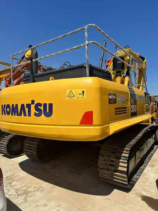 Used Japan Brand komatsu Pc350-7 with High Quality Used Engineering & Construction Machinery - Crawler excavator: picture 2 Used Japan Brand komatsu Pc350-7 with High Quality Used Engineering & Construction Machinery - Crawler excavator: picture 2