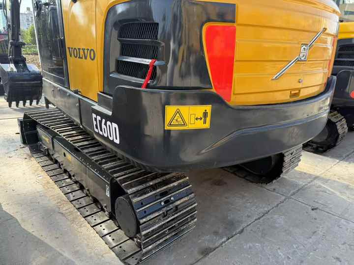 Used volvo Ec60 Mini 6tons Excavator in Stock for Sale Excellent Condition volvo Ec60 Ec140 Excavator Low Working Hours - Excavator: picture 4 Used volvo Ec60 Mini 6tons Excavator in Stock for Sale Excellent Condition volvo Ec60 Ec140 Excavator Low Working Hours - Excavator: picture 4