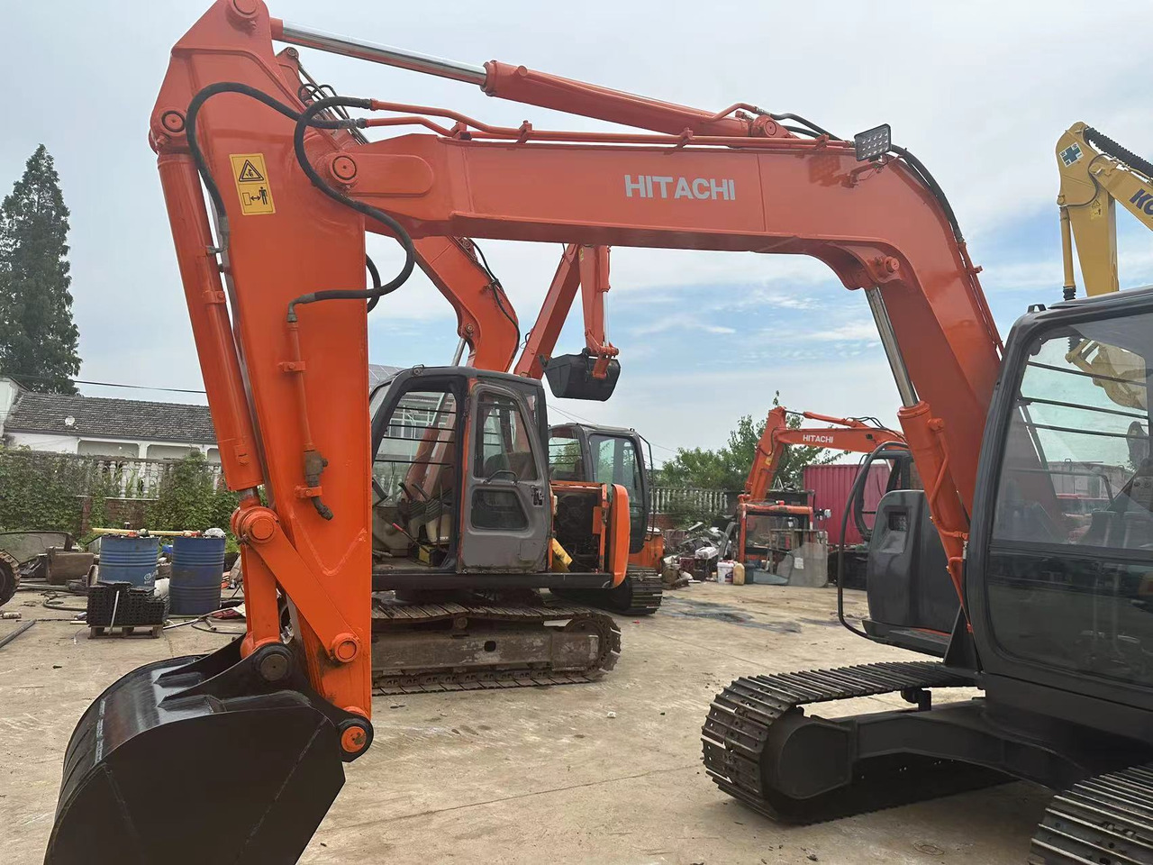 Second-hand excavator HITACHI ZX70 mini - Excavator: picture 5 Second-hand excavator HITACHI ZX70 mini - Excavator: picture 5