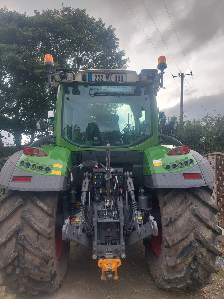 FENDT Vario 312 - Farm tractor: picture 2 FENDT Vario 312 - Farm tractor: picture 2
