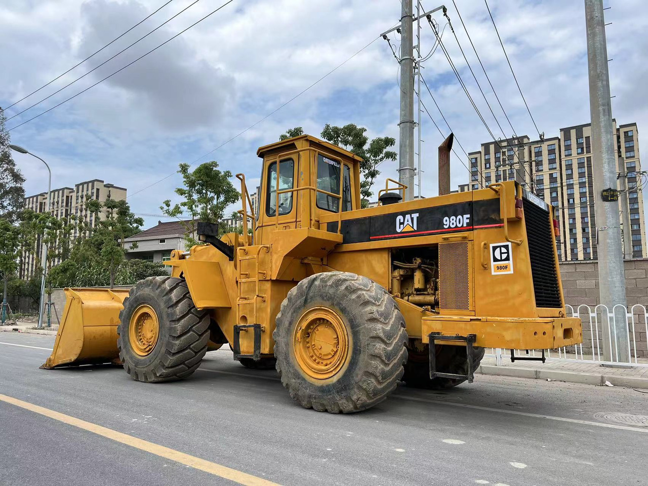 CATERPILLAR 980F - Crawler loader: picture 2 CATERPILLAR 980F - Crawler loader: picture 2