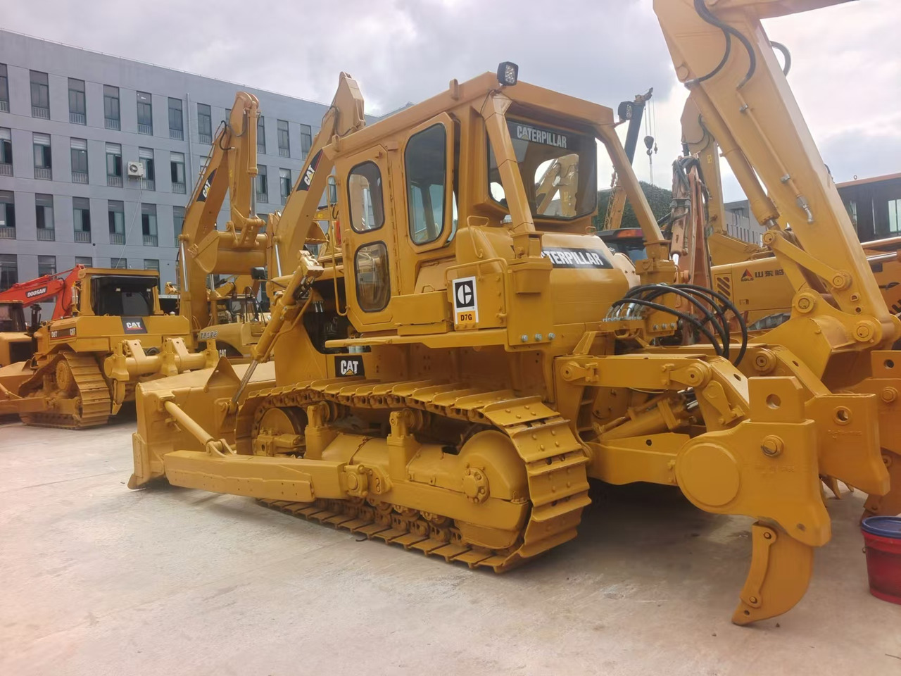 CATERPILLAR D7G - Bulldozer: picture 1 CATERPILLAR D7G - Bulldozer: picture 1