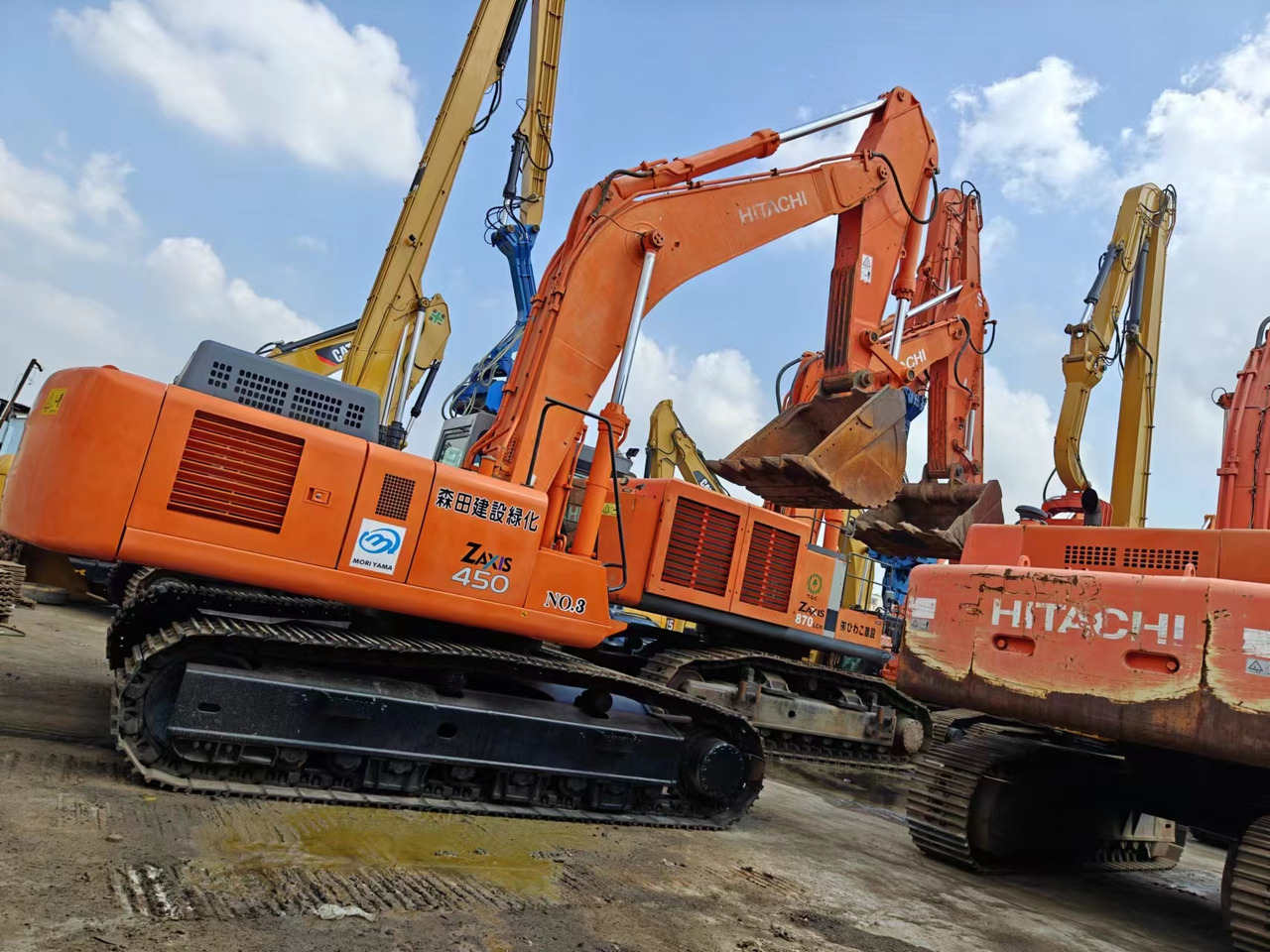 HITACHI ZX450 - Crawler excavator: picture 1 HITACHI ZX450 - Crawler excavator: picture 1