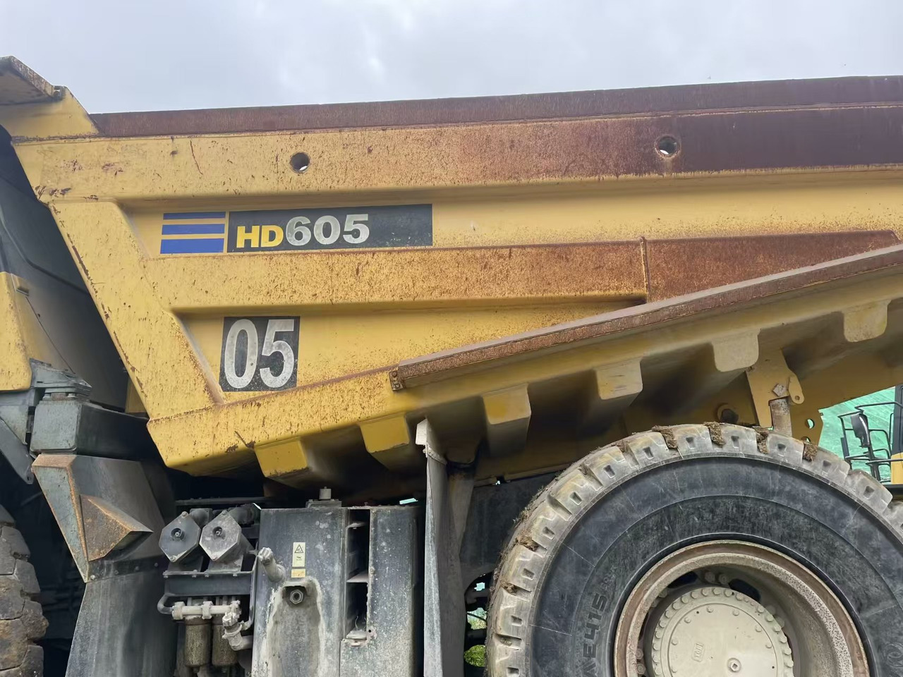 KOMATSU HD605 - Tipper: picture 2 KOMATSU HD605 - Tipper: picture 2