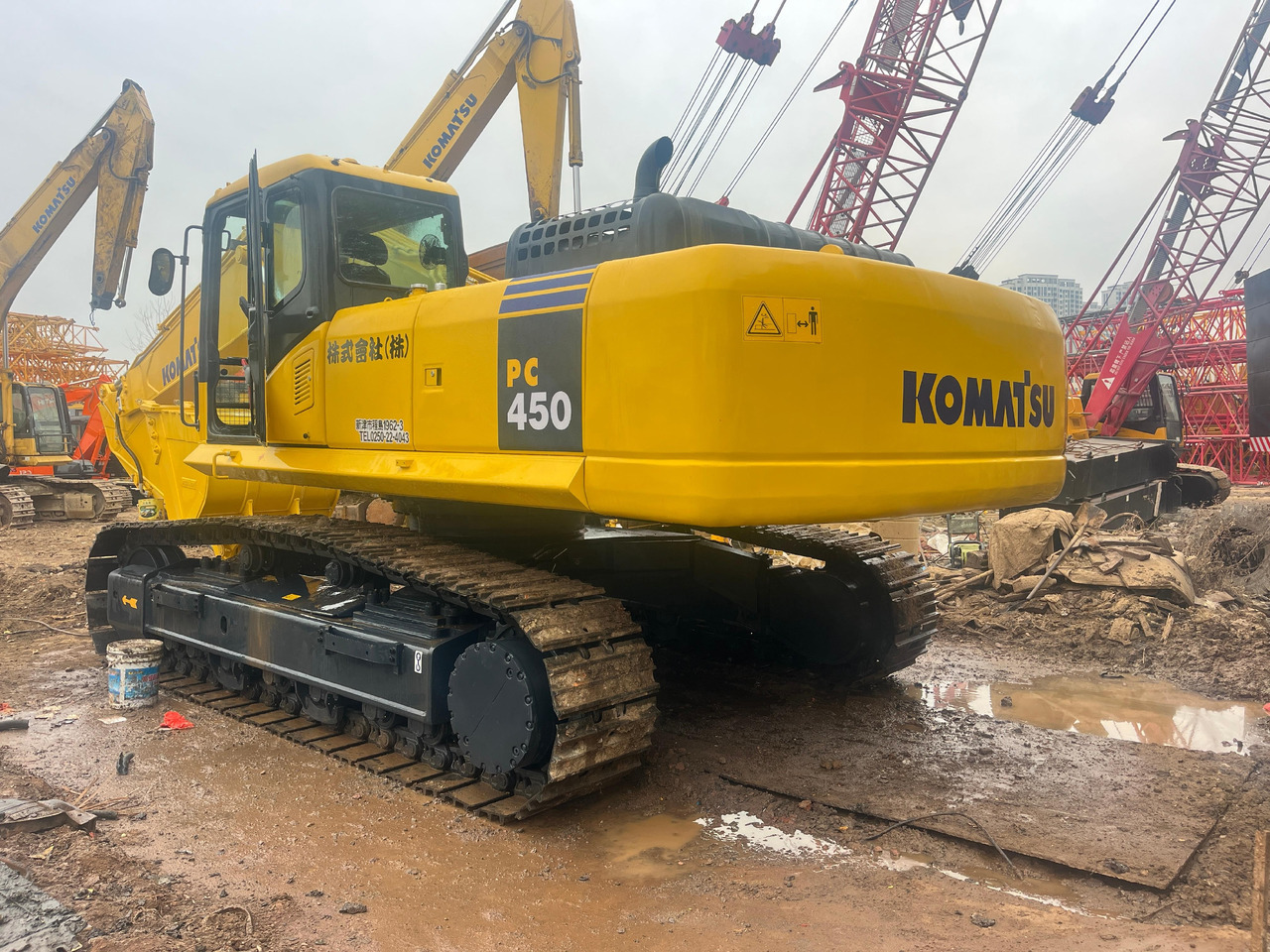 KOMATSU PC450-7 - Crawler excavator: picture 4 KOMATSU PC450-7 - Crawler excavator: picture 4
