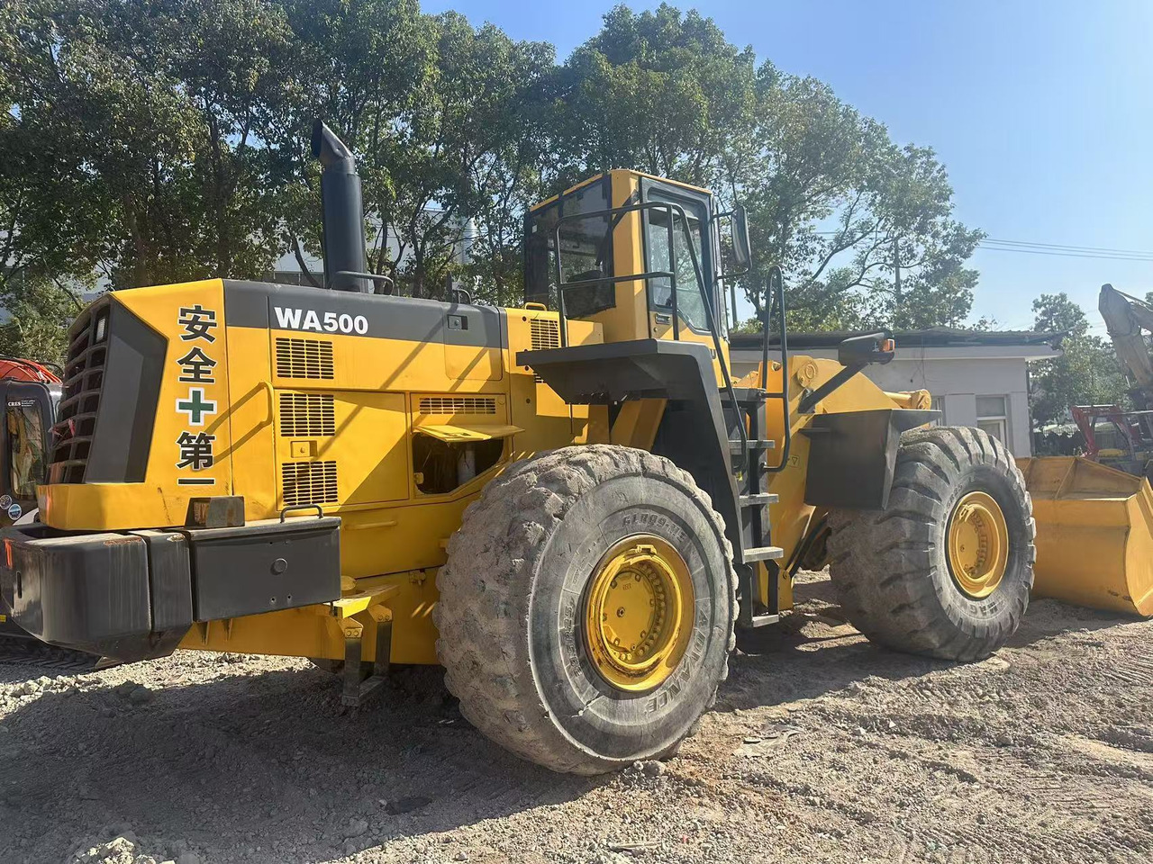 KOMATSU WA500-3 - Wheel loader: picture 3 KOMATSU WA500-3 - Wheel loader: picture 3