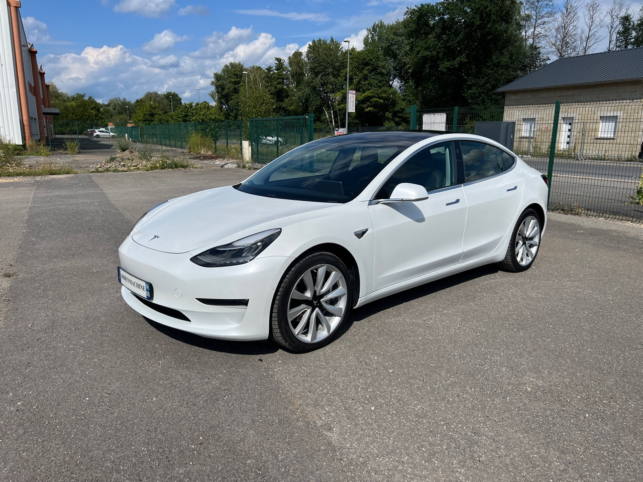 TESLA Model 3 Long Range Dual Motor FSD 3 Autopilot - Sedan: picture 1 TESLA Model 3 Long Range Dual Motor FSD 3 Autopilot - Sedan: picture 1