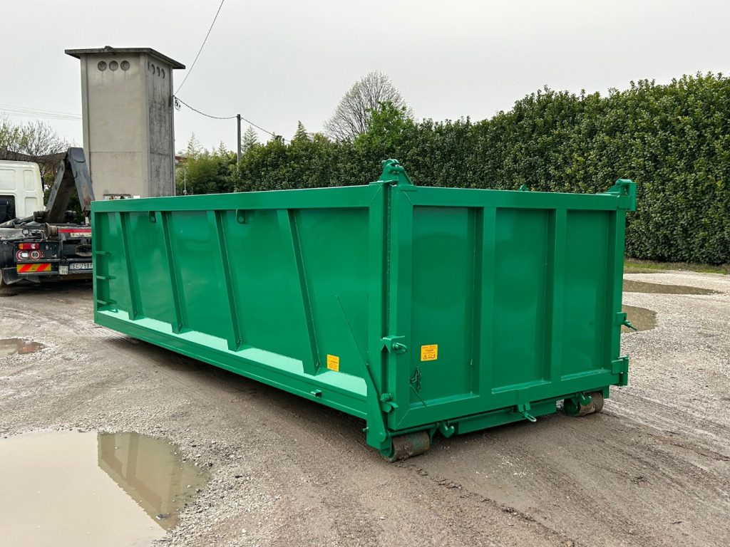 CONTAINER SCARRABILE NUOVO PER MATERIALI INGOMBRAN - Roll-off container: picture 3 CONTAINER SCARRABILE NUOVO PER MATERIALI INGOMBRAN - Roll-off container: picture 3