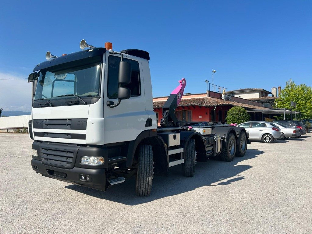 DAF CF85 SCARRABILE - Hook lift truck: picture 1 DAF CF85 SCARRABILE - Hook lift truck: picture 1