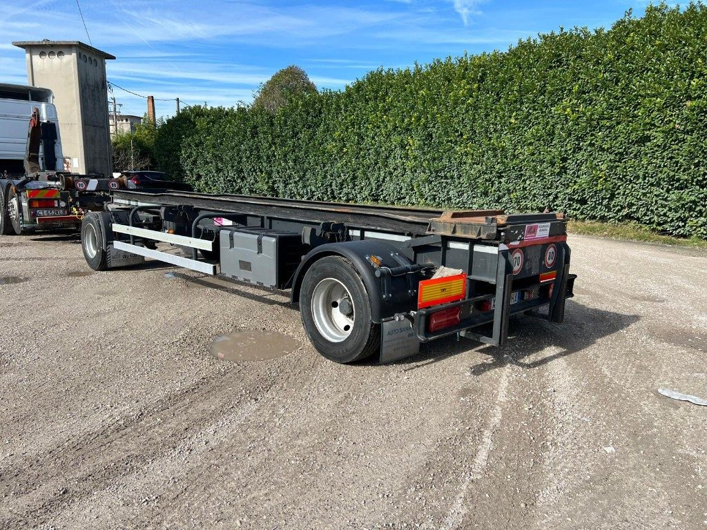 ZORZI RIMORCHIO ZORZI 20R073 SCARRABILE - Roll-off/ Skip trailer: picture 4 ZORZI RIMORCHIO ZORZI 20R073 SCARRABILE - Roll-off/ Skip trailer: picture 4