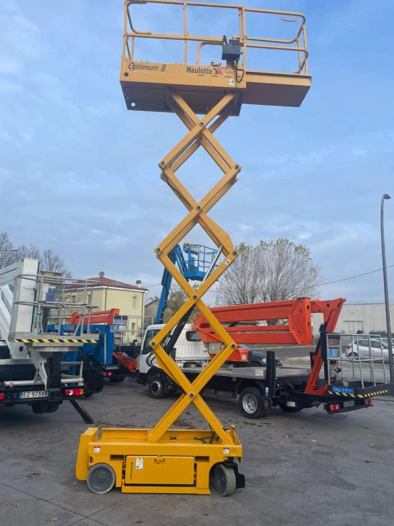 Scissor lift Haulotte OPTIMUM 8: picture 12 Scissor lift Haulotte OPTIMUM 8: picture 12