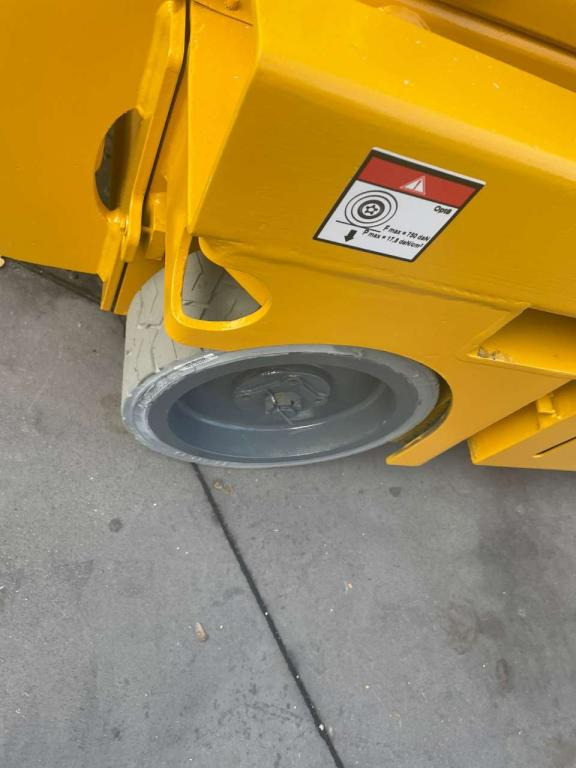 Scissor lift Haulotte OPTIMUM 8: picture 15 Scissor lift Haulotte OPTIMUM 8: picture 15