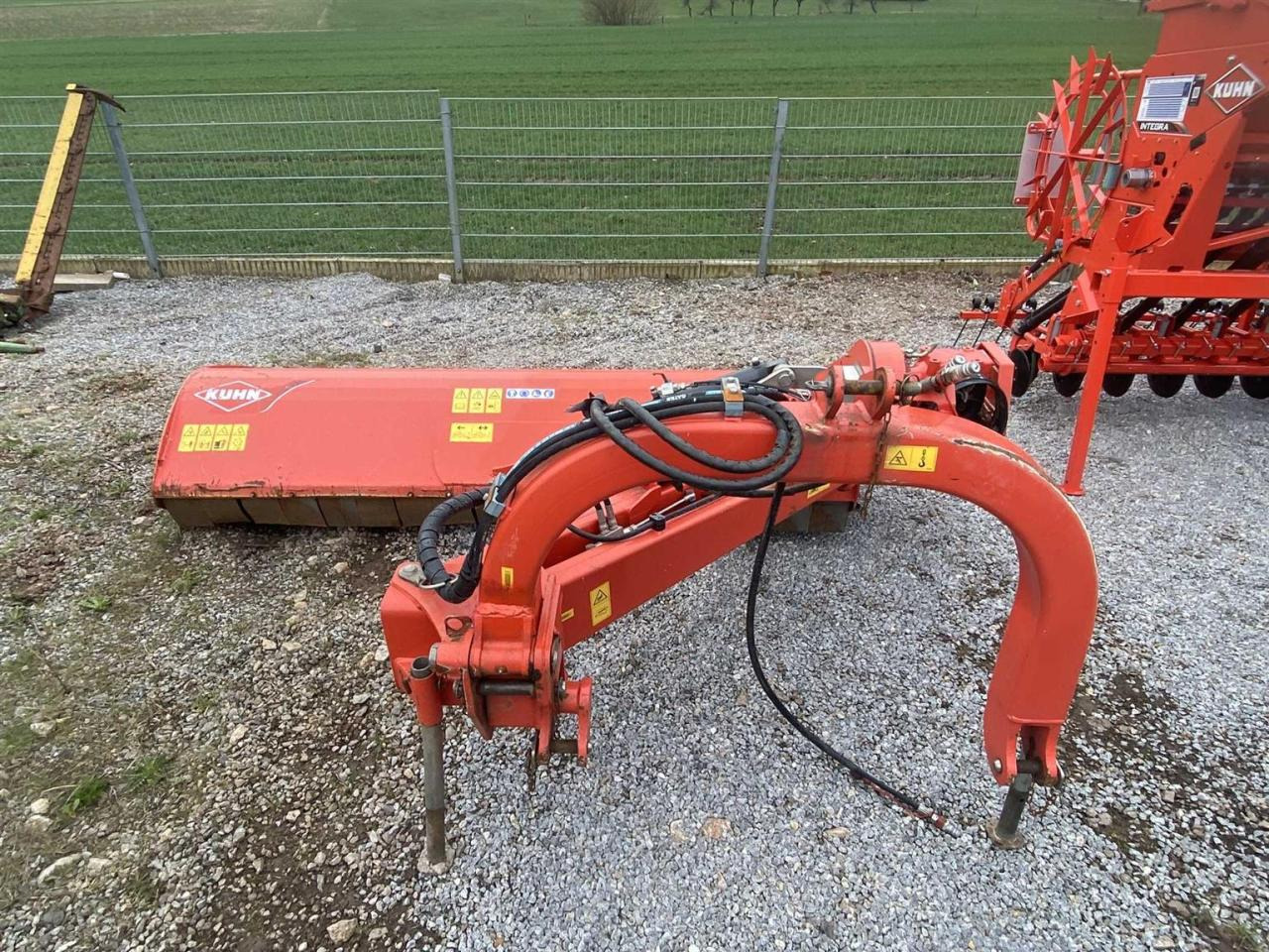 Kuhn TBES 262 - Verge mower: picture 3 Kuhn TBES 262 - Verge mower: picture 3