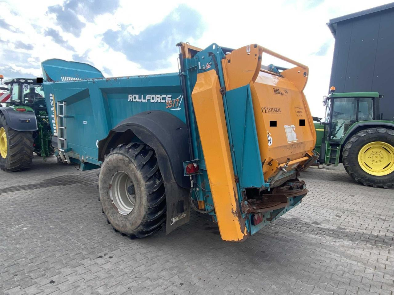 Rolland Rollforce 5517 - Manure spreader: picture 3 Rolland Rollforce 5517 - Manure spreader: picture 3