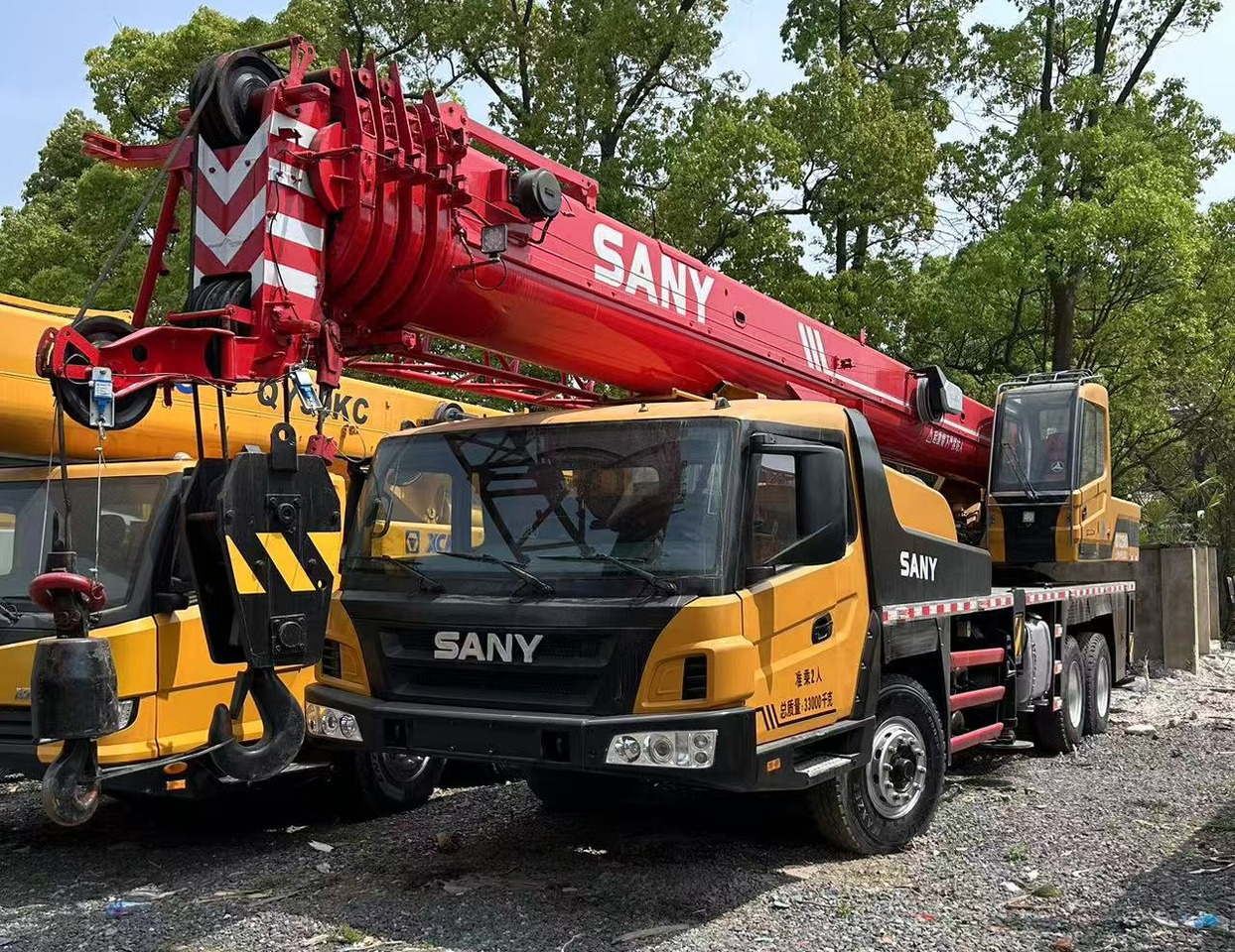 SANY STC250 STC300 STC350 STC500 STC750 25ton 30ton 35ton 50t 75t truck crane - Mobile crane: picture 1 SANY STC250 STC300 STC350 STC500 STC750 25ton 30ton 35ton 50t 75t truck crane - Mobile crane: picture 1